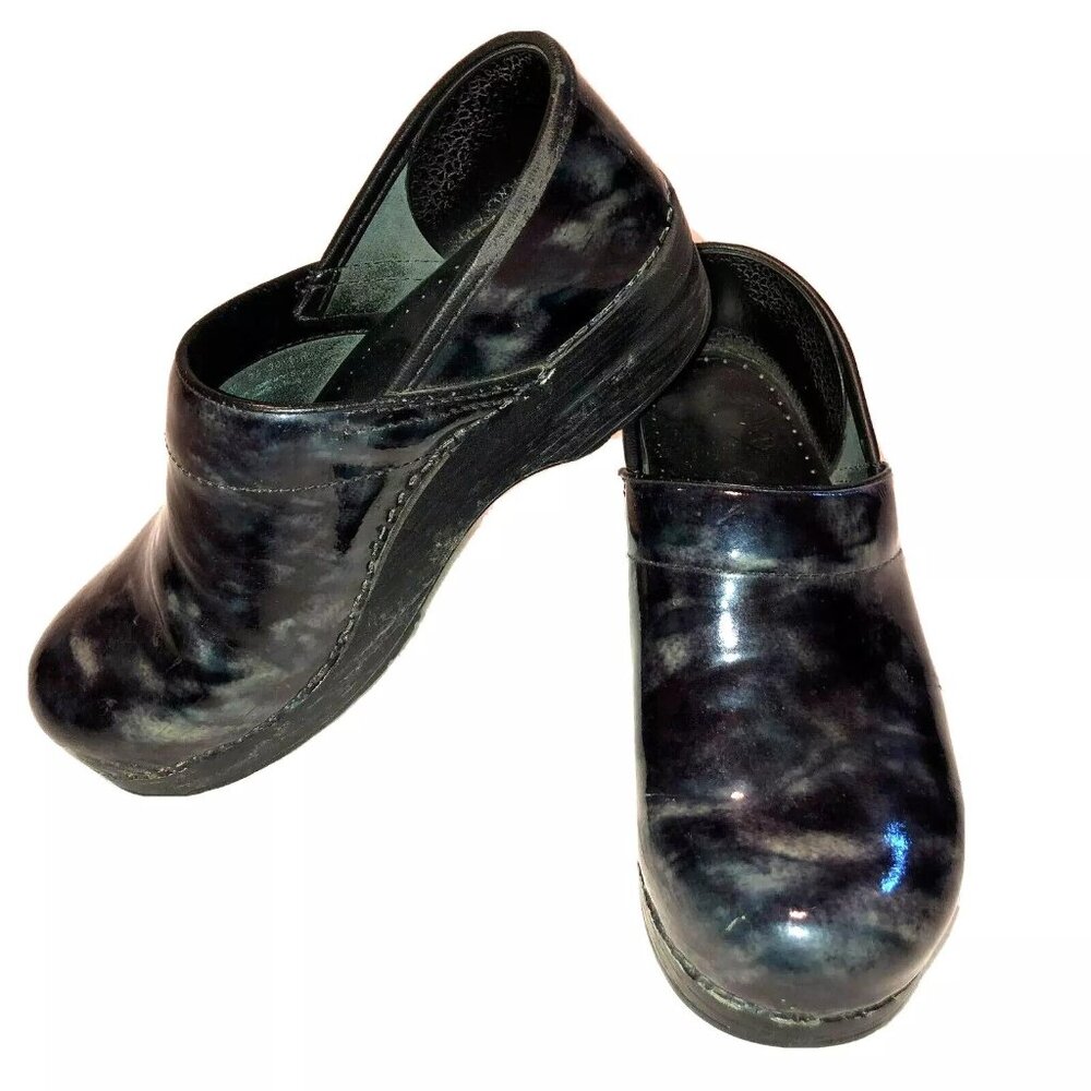 Dansko Size 38 - 7.5/8 Black Blue Marble Print Patent Leather Clog Shoes